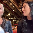 HOLAAAA_2121_Bogota2C_Colombia_WWE_Mandy_Rose_Sonya_Deville_Damandyz_Donutz_mp40249.jpg