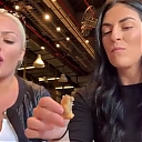 HOLAAAA_2121_Bogota2C_Colombia_WWE_Mandy_Rose_Sonya_Deville_Damandyz_Donutz_mp40272.jpg