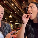 HOLAAAA_2121_Bogota2C_Colombia_WWE_Mandy_Rose_Sonya_Deville_Damandyz_Donutz_mp40277.jpg