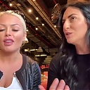 HOLAAAA_2121_Bogota2C_Colombia_WWE_Mandy_Rose_Sonya_Deville_Damandyz_Donutz_mp40285.jpg