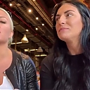HOLAAAA_2121_Bogota2C_Colombia_WWE_Mandy_Rose_Sonya_Deville_Damandyz_Donutz_mp40298.jpg