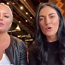 HOLAAAA_2121_Bogota2C_Colombia_WWE_Mandy_Rose_Sonya_Deville_Damandyz_Donutz_mp40318.jpg