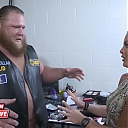 Heavy_Machinery_hand_out_meat_to_the_SmackDown_roster_SmackDown_Exclusive_April_23_2019_mp40027.jpg