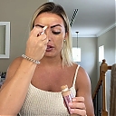 MY_NEW_LOOK21_How-to_do_your_makeup_in_less_than_10_mins21_mp40251.jpg