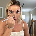 MY_NEW_LOOK21_How-to_do_your_makeup_in_less_than_10_mins21_mp40269.jpg