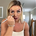 MY_NEW_LOOK21_How-to_do_your_makeup_in_less_than_10_mins21_mp40279.jpg