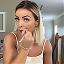 MY_NEW_LOOK21_How-to_do_your_makeup_in_less_than_10_mins21_mp40292.jpg