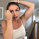 MY_NEW_LOOK21_How-to_do_your_makeup_in_less_than_10_mins21_mp40302.jpg