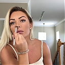 MY_NEW_LOOK21_How-to_do_your_makeup_in_less_than_10_mins21_mp40422.jpg