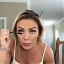 MY_NEW_LOOK21_How-to_do_your_makeup_in_less_than_10_mins21_mp40599.jpg