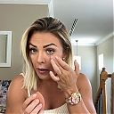 MY_NEW_LOOK21_How-to_do_your_makeup_in_less_than_10_mins21_mp40641.jpg