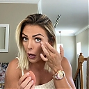 MY_NEW_LOOK21_How-to_do_your_makeup_in_less_than_10_mins21_mp40642.jpg