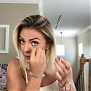MY_NEW_LOOK21_How-to_do_your_makeup_in_less_than_10_mins21_mp40645.jpg