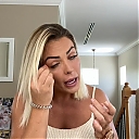 MY_NEW_LOOK21_How-to_do_your_makeup_in_less_than_10_mins21_mp40648.jpg