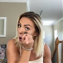 MY_NEW_LOOK21_How-to_do_your_makeup_in_less_than_10_mins21_mp40663.jpg