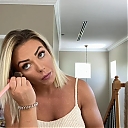 MY_NEW_LOOK21_How-to_do_your_makeup_in_less_than_10_mins21_mp40668.jpg