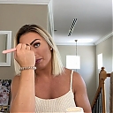 MY_NEW_LOOK21_How-to_do_your_makeup_in_less_than_10_mins21_mp40673.jpg