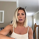 MY_NEW_LOOK21_How-to_do_your_makeup_in_less_than_10_mins21_mp40685.jpg