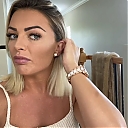 MY_NEW_LOOK21_How-to_do_your_makeup_in_less_than_10_mins21_mp40751.jpg