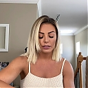 MY_NEW_LOOK21_How-to_do_your_makeup_in_less_than_10_mins21_mp40759.jpg