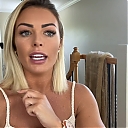 MY_NEW_LOOK21_How-to_do_your_makeup_in_less_than_10_mins21_mp40763.jpg