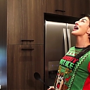 Mandy_Rose_and_Daria_Berenato_wish_you_a_very__Dandy__holiday_season_mp40046.jpg