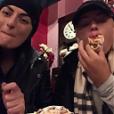 SPECIAL_Episode_of_DAMANDYZ_DONUTZ_in_Manchester_England_at_Richmond_Tea_Rooms21_________mp40099.jpg