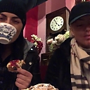 SPECIAL_Episode_of_DAMANDYZ_DONUTZ_in_Manchester_England_at_Richmond_Tea_Rooms21_________mp40109.jpg