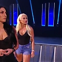 WWE_Friday_Night_SmackDown_2020_04_03_HDTV_x264-NWCHD_mp40093.jpg