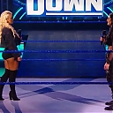 WWE_Friday_Night_SmackDown_2020_04_17_720p_HDTV_x264-NWCHD_mp40044.jpg