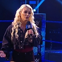 WWE_Friday_Night_SmackDown_2020_04_17_720p_HDTV_x264-NWCHD_mp40048.jpg