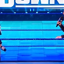 WWE_Friday_Night_SmackDown_2020_04_17_720p_HDTV_x264-NWCHD_mp40205.jpg