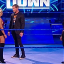 WWE_Friday_Night_SmackDown_2020_04_17_720p_HDTV_x264-NWCHD_mp40351.jpg