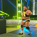 WWE_Friday_Night_SmackDown_2020_04_17_720p_HDTV_x264-NWCHD_mp40369.jpg