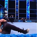 WWE_Friday_Night_SmackDown_2020_04_17_720p_HDTV_x264-NWCHD_mp40376.jpg