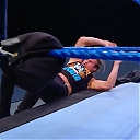 WWE_Friday_Night_SmackDown_2020_04_17_720p_HDTV_x264-NWCHD_mp40377.jpg