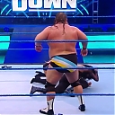 WWE_Friday_Night_SmackDown_2020_04_17_720p_HDTV_x264-NWCHD_mp40387.jpg