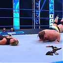 WWE_Friday_Night_SmackDown_2020_04_17_720p_HDTV_x264-NWCHD_mp40437.jpg