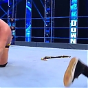 WWE_Friday_Night_SmackDown_2020_04_17_720p_HDTV_x264-NWCHD_mp40442.jpg