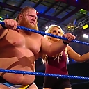 WWE_Friday_Night_SmackDown_2020_04_17_720p_HDTV_x264-NWCHD_mp40477.jpg