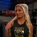 WWE_Friday_Night_SmackDown_2020_05_15_720p_HDTV_x264-NWCHD_mp40035.jpg