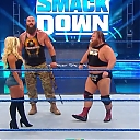 WWE_Friday_Night_SmackDown_2020_05_15_720p_HDTV_x264-NWCHD_mp40085.jpg