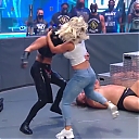 WWE_Friday_Night_SmackDown_2020_08_07_720p_HDTV_x264-NWCHD_mp40038.jpg
