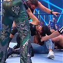 WWE_Friday_Night_SmackDown_2020_08_07_720p_HDTV_x264-NWCHD_mp40096.jpg