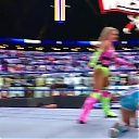 WWE_Friday_Night_SmackDown_2021_04_02_720p_HDTV_x264-NWCHD_mp40076.jpg