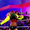 WWE_Monday_Night_RAW_2022_01_03_1080p_HDTV_x264-Star_mkv0110.jpg