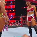 WWE_Monday_Night_Raw_2017_11_20_HDTV_x264-NWCHD_mp40014.jpg