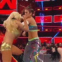 WWE_Monday_Night_Raw_2017_11_20_HDTV_x264-NWCHD_mp40042.jpg