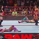 WWE_Monday_Night_Raw_2017_11_20_HDTV_x264-NWCHD_mp40055.jpg