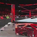WWE_Monday_Night_Raw_2017_11_20_HDTV_x264-NWCHD_mp40058.jpg